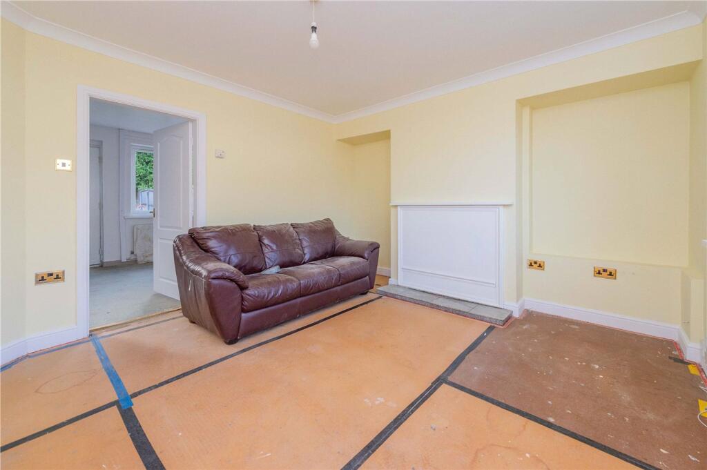 Freeston Avenue, St. Georges, TF2 photo 4