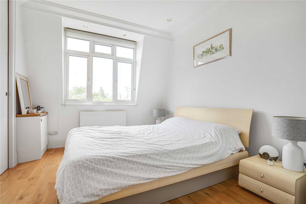 Apartment in London, Royal Borough of Kensington and Chelsea - View 4