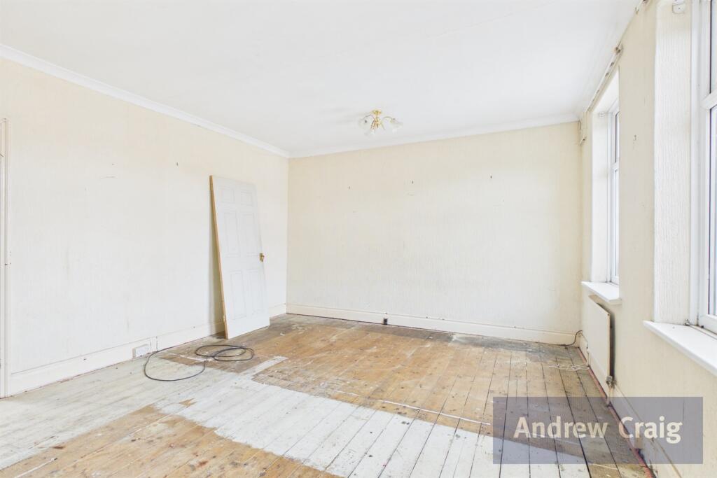 Apartment in South Tyneside, North East - More