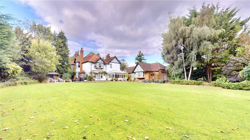 Main image of property: Ledborough Lane, Beaconsfield, HP9