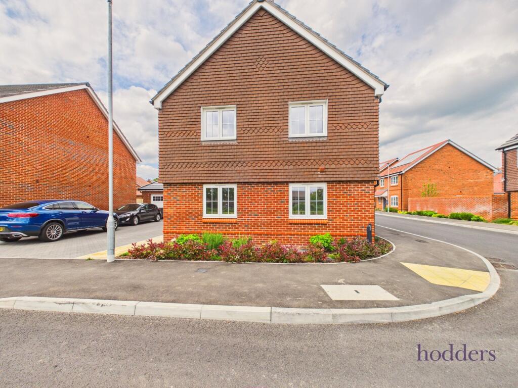 Surrey, KT16 - View 6