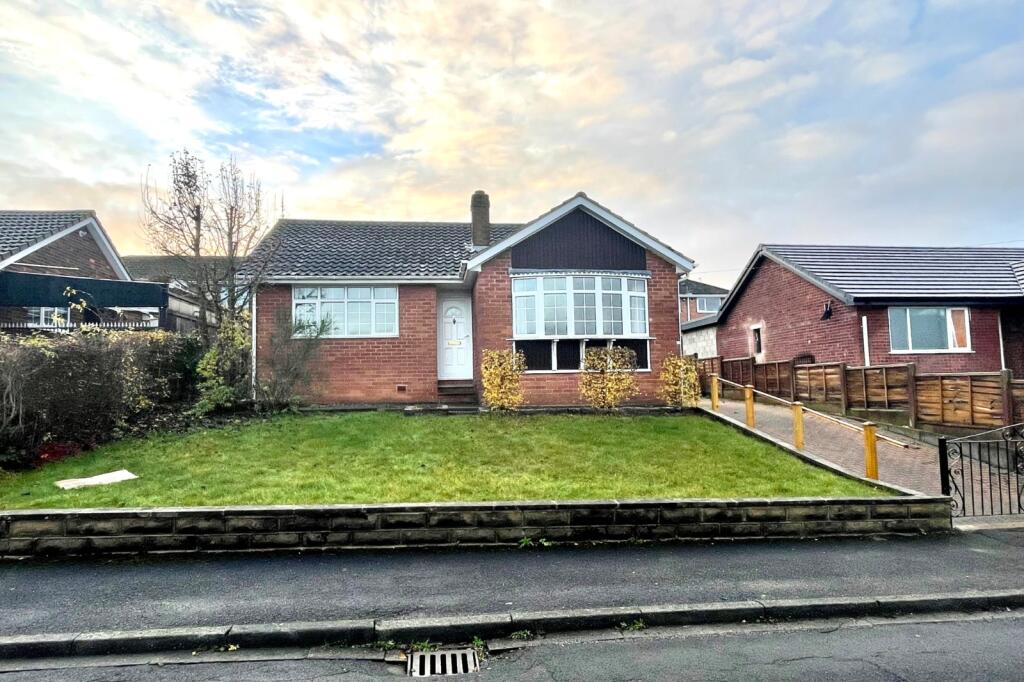 Main image of property: Templegate Rise, Leeds, West Yorkshire, LS15