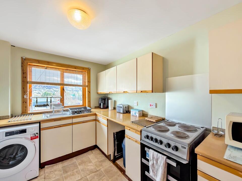 5E Glenshellach Terrace, Oban, Argyllshire, PA34 4BH photo 4