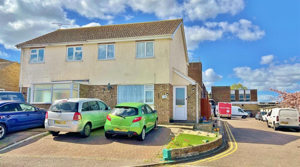 Main image of property: Garden Road, Walton-on-the-Naze, Essex