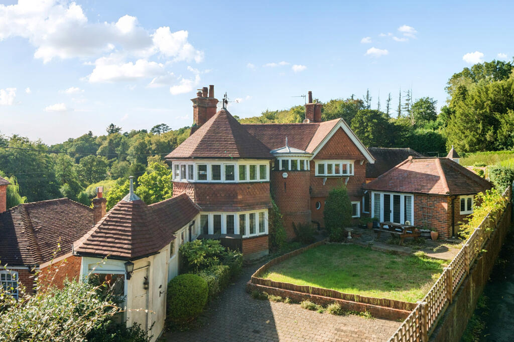 Main image of property: Malthouse Lane, Hambledon, GU8