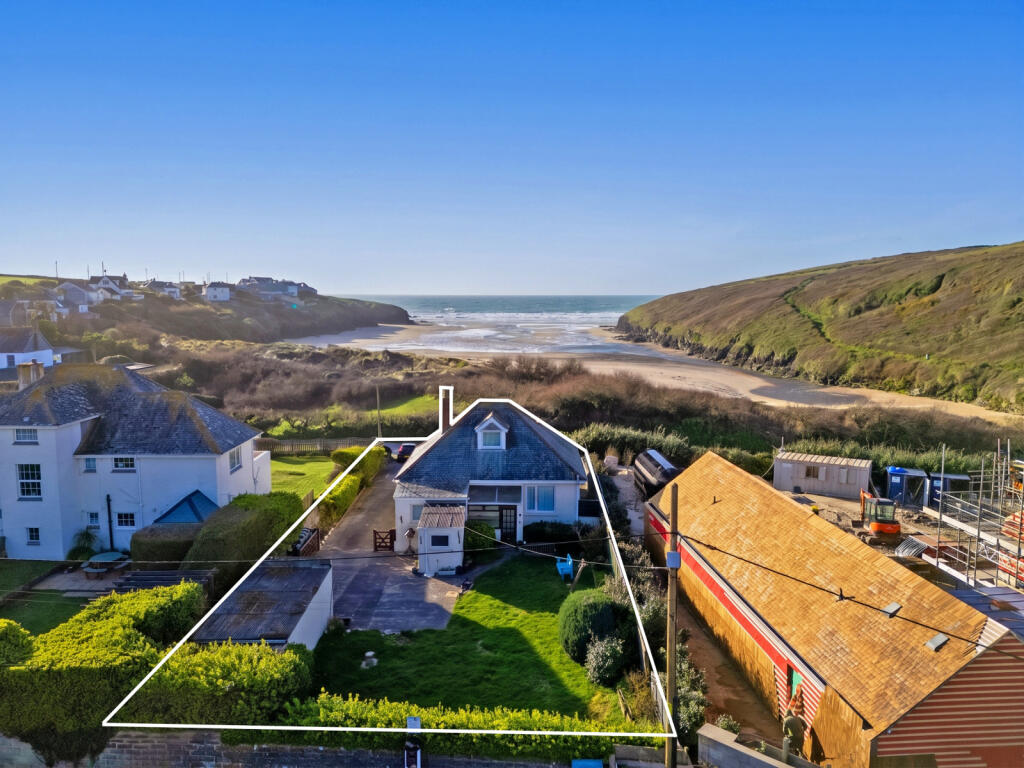 Main image of property: Porthcothan, PL28
