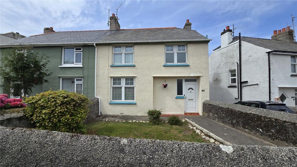 Main image of property: Gwelfor Avenue, Holyhead, Isle of Anglesey, LL65