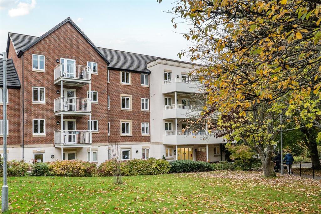 Main image of property: Bath Road, Devizes