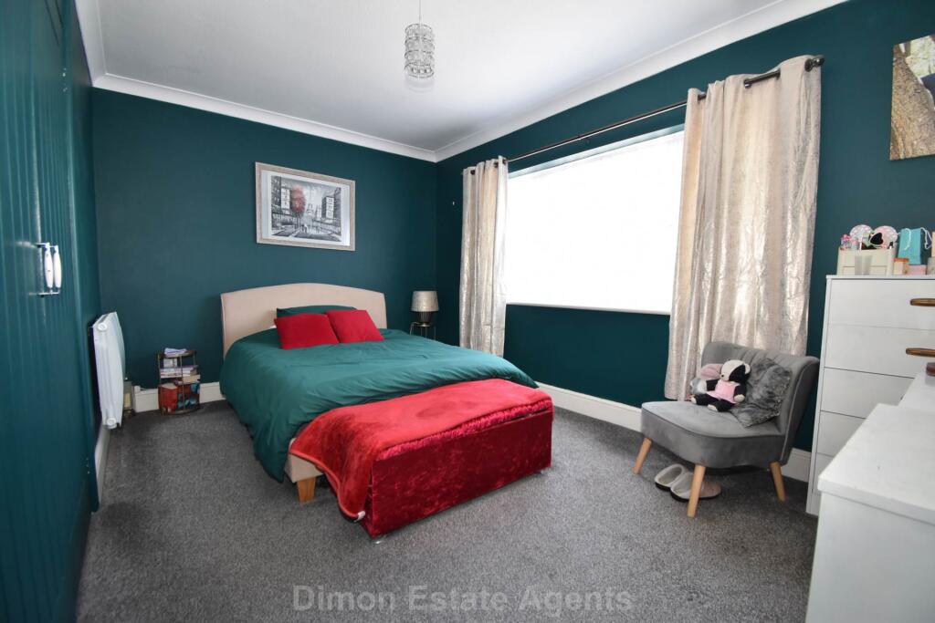 Apartment in Gosport, Hampshire - More