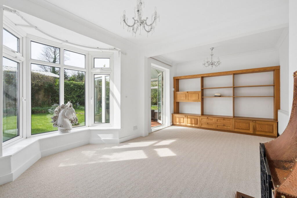 House in Hemel Hempstead - View 3