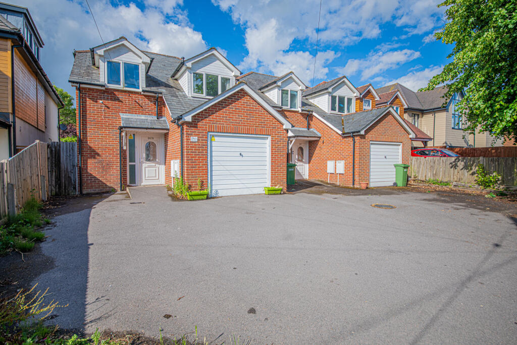 Main image of property: Fair Oak Road, Fair Oak, Eastleigh
