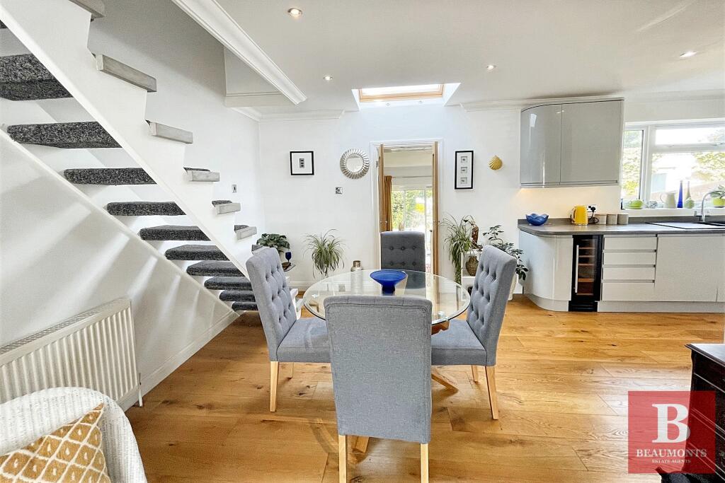 House in Brighton, Hollingbury - View 5