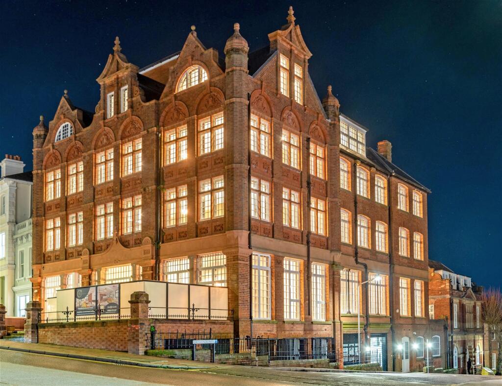 Main image of property: The Carriage House, Grosvenor Road, Tunbridge Wells, Kent