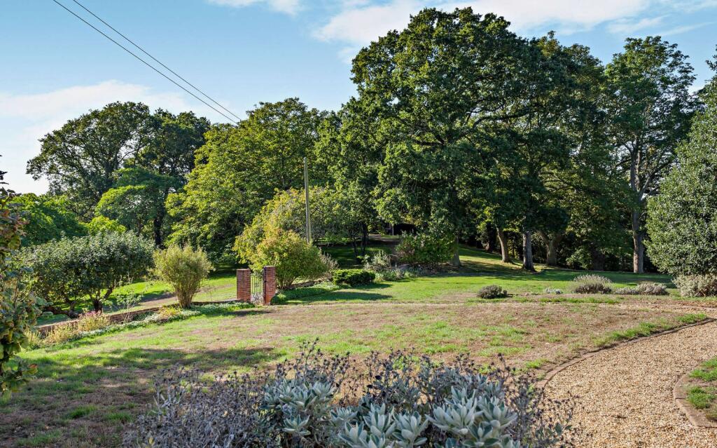 House in South Norfolk, Burgh St Peter - More