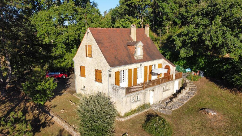 Main image of property: BEYNAC-ET-CAZENAC