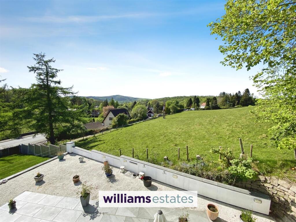 Ruthin Road, Gwernymynydd, CH7 photo 5