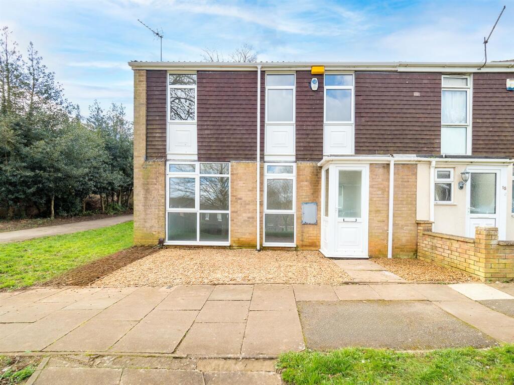 Main image of property: Longueville Court, Lumbertubs, Northampton