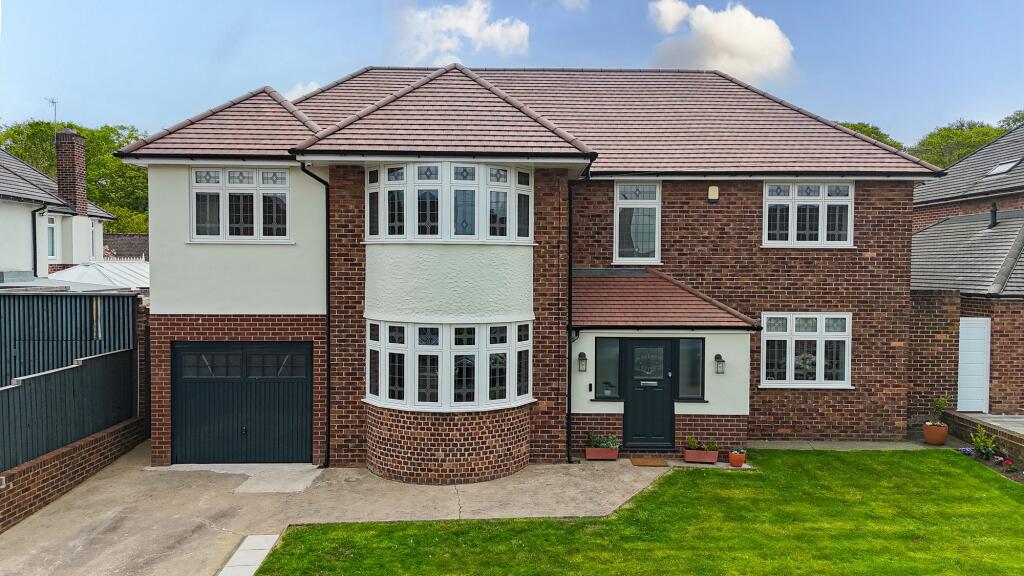 4-bed detached on Dunsdon Road, Liverpool, L25, £1,000,000