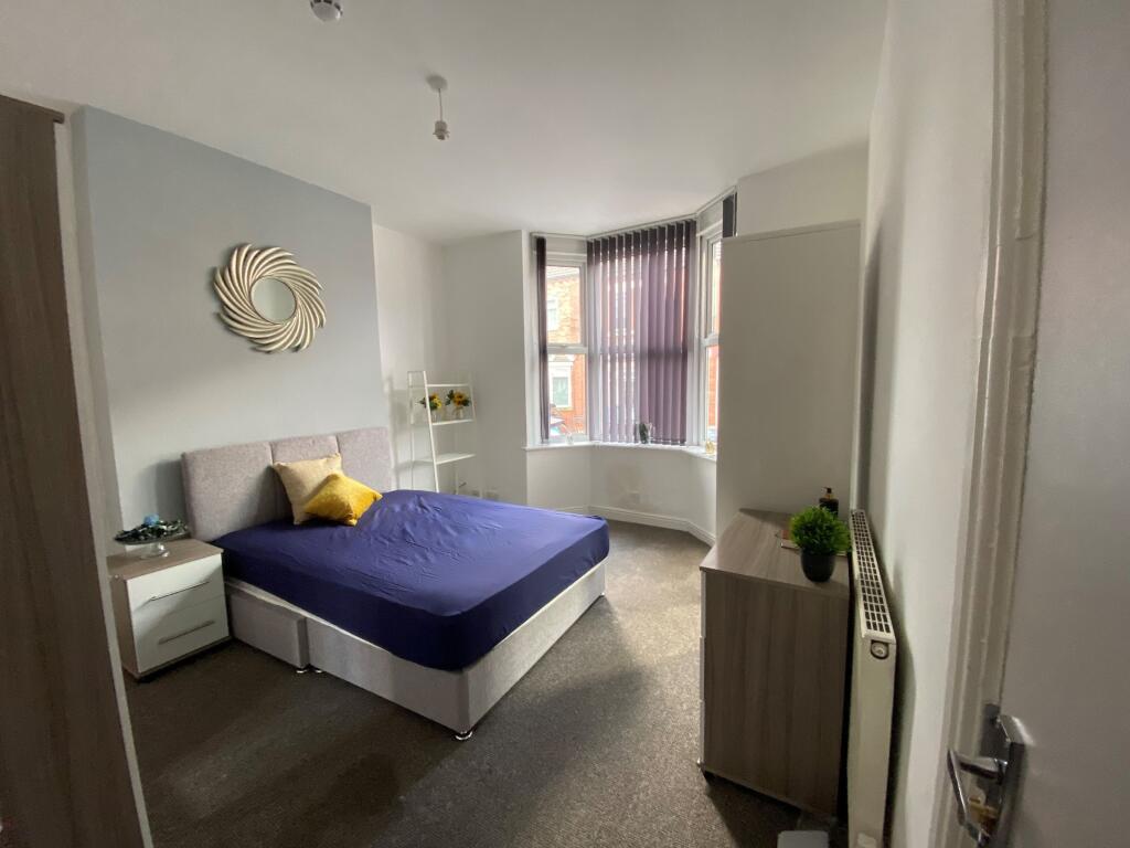 Main image of property: Elm House, Elmfield Road, Doncaster - Room 1