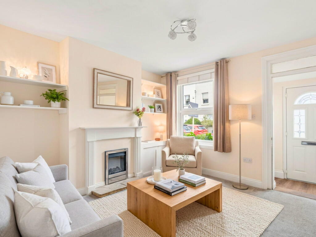 House in Cheltenham, Warden Hill, Leckhampton - View 2