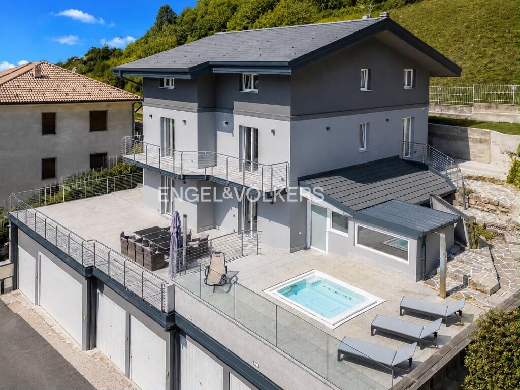 Main image of property: Bellano, Lecco, Lombardy