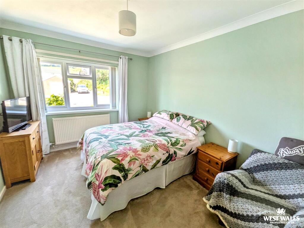 House in Swansea - View 5