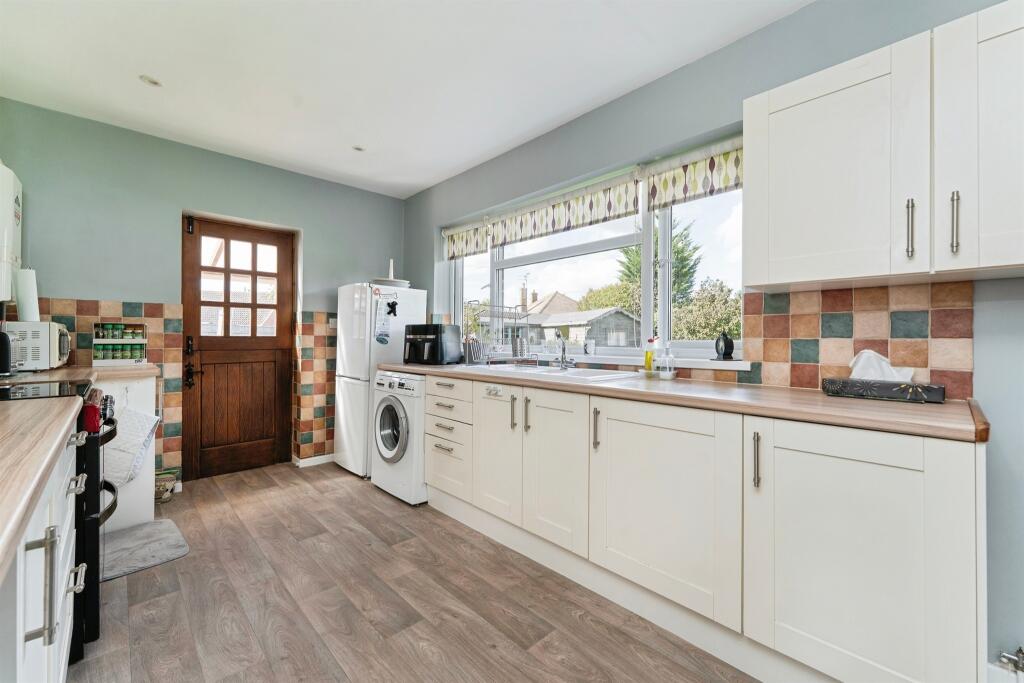 House in Fenland, March - View 4