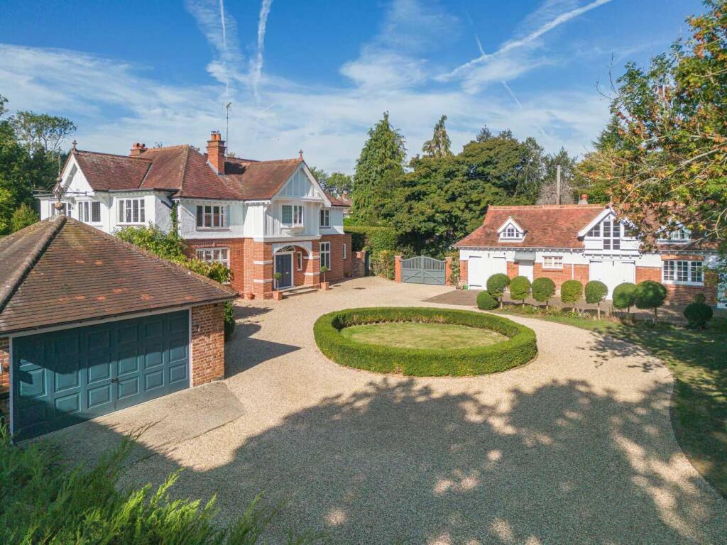 Main image of property: Colliers Lane, Peppard Common, Henley-on-Thames, Oxfordshire, RG9