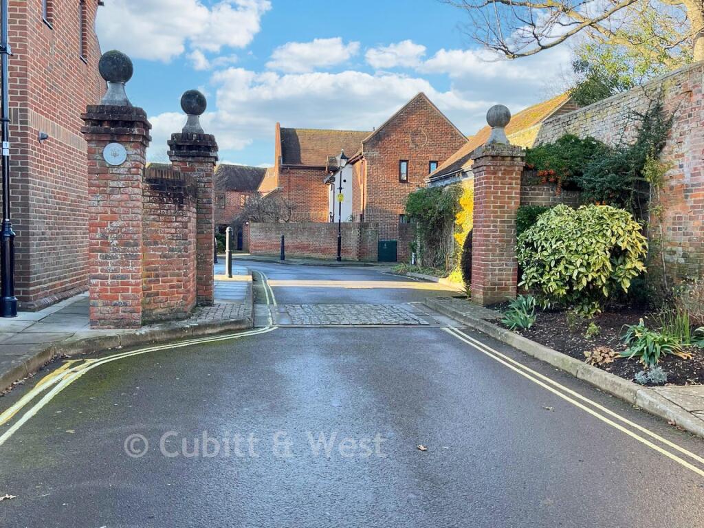 The Parchment, Havant, Hampshire - View 5