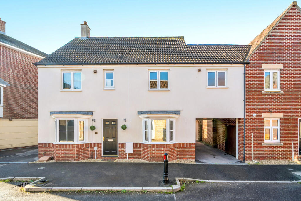 Main image of property: Wren Place, Gillingham, SP8