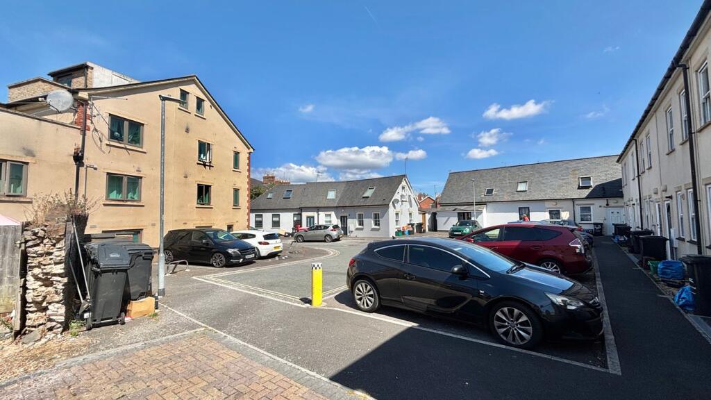 Property photo 10