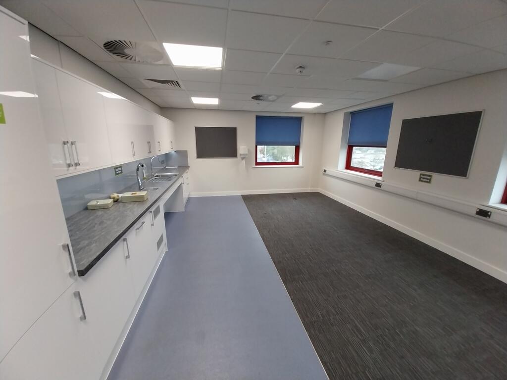 Additional image 11 of Unit D, Bradford Business Park, Canal Road, Bradford, BD1 4SJ