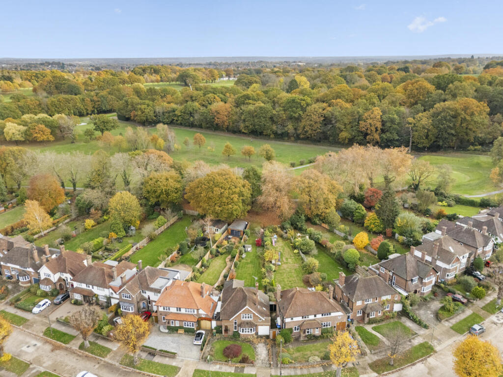 Claygate Lane, Esher image 2