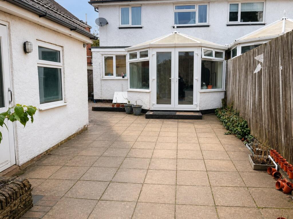 House in Solihull, Shirley - View 4