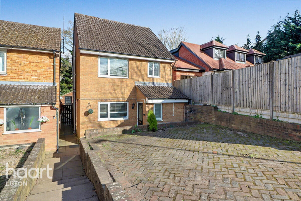 Main image of property: Park Field, ST ALBANS