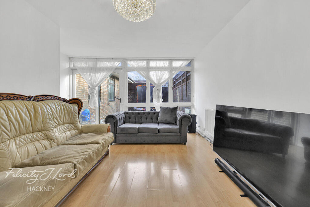 Main image of property: Chisledon Walk, London E9