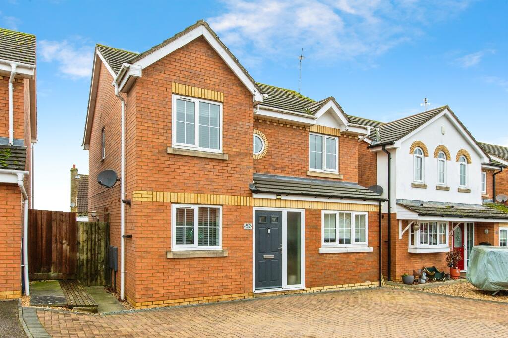 4-bed detached on Wainwright Avenue, Thrapston, Kettering, £360,000