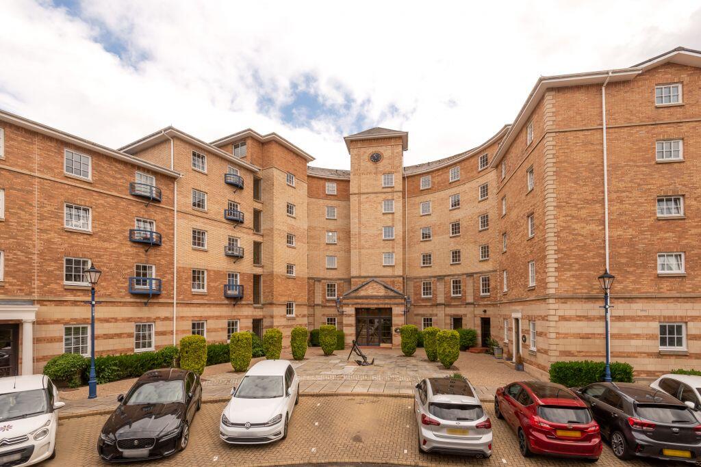 Main image of property: 8/1 Sheriff Bank, Edinburgh, EH6 6ES
