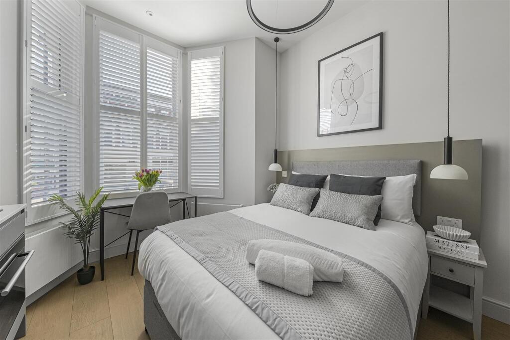Studio flat for rent