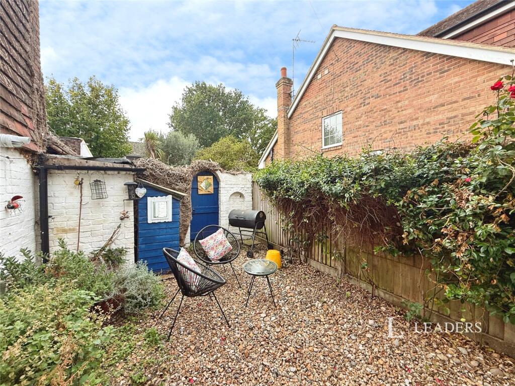 House in Brighton - View 4