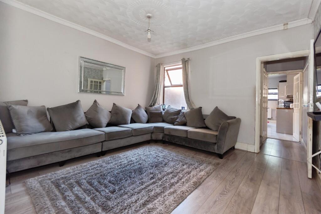 Bromyard Road, BIRMINGHAM photo 3