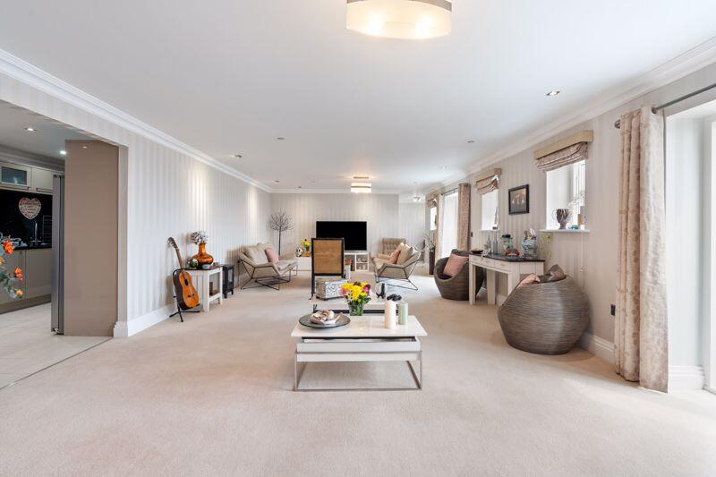 Apartment in Onchan - View 5