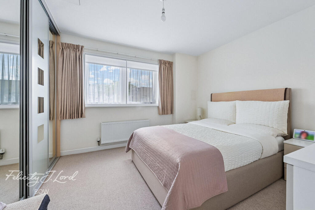 Apartment in London, Bromley-by-Bow, Mile End - More