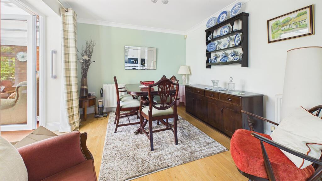 House in South Kesteven, Bourne - More