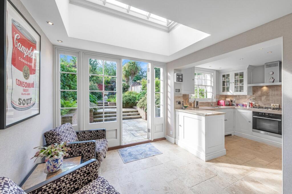 House in Richmond, St Margarets - View 5
