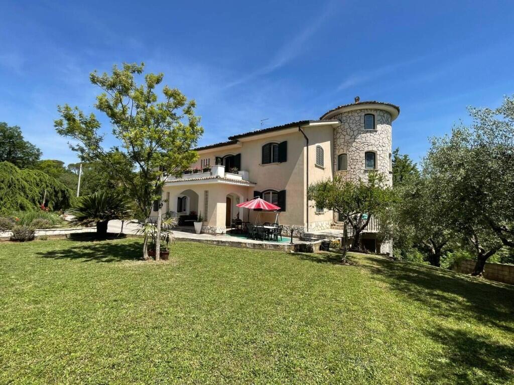 Main image of property: Casalvieri, Frosinone, Lazio