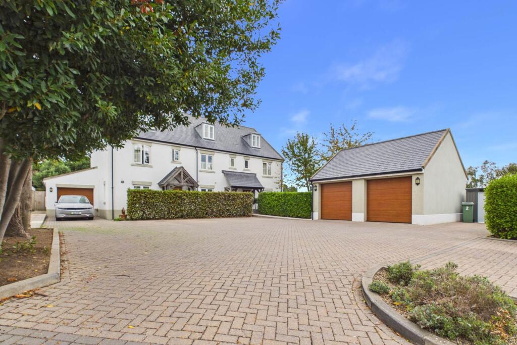 Main image of property: Grouville