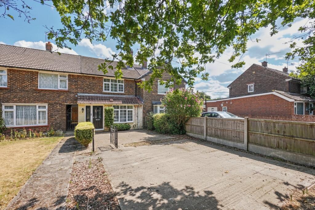 Main image of property: Frognal Lane, Teynham, Kent, ME9