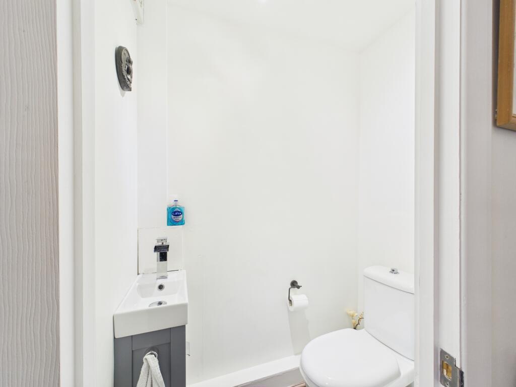 Elmstone Drive, Tilehurst, Reading, RG31 - More