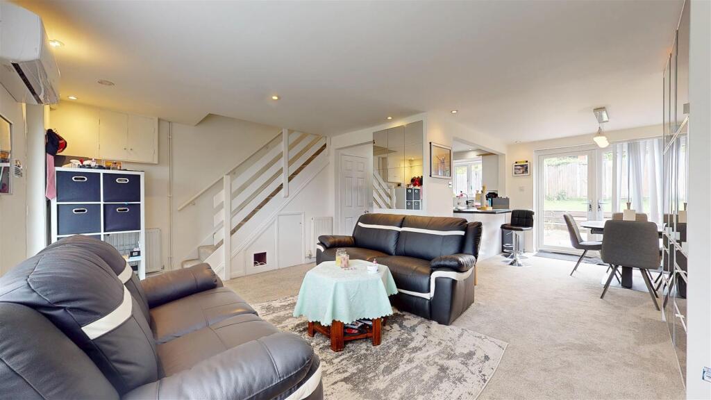 House in Milton Keynes - More